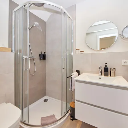 Rochter 3* ツェルティンゲン・ラハティグ