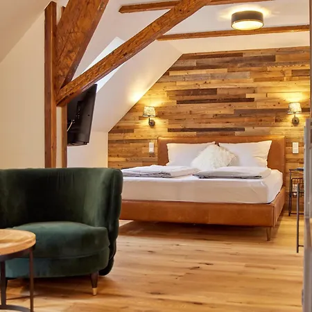 Rochter 3* ツェルティンゲン・ラハティグ