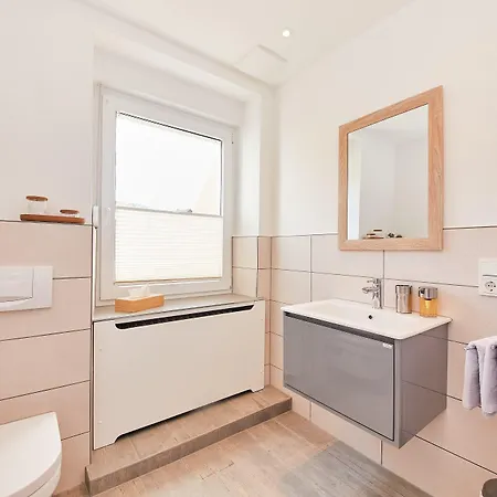 ベッド・アンド・ブレックファスト Rochter ツェルティンゲン・ラハティグ